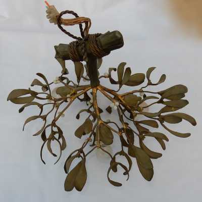 1900′ Lustre Boule de Gui en Bronze Art Nouveau a 3 Lampes 40 X 45 cm Douilles En Forme De Tulipes
