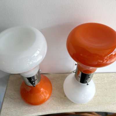 Mid-century modern space age table or bedside lamps model Birillo, this is a rare variation of Carlo Nason's iconic floor lamp for the Mazzega manufacture. Chromed metal and blown Murano glass. Up and down position. Famous manufactory such as Venini, Vistosi, La Murrina, Seguso, Carlo Nason, Poliarte, Esperia, Angelo Brotto, Stilnovo, Arteluce, Arredoluce, Artemide, Pierre Cardin, Lumi, Luci, Raak, Angelo Lelii, Francesco Bocola, Superstudio, Enrico Tronconi, Mario Bellini, H