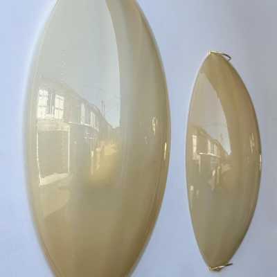 Yellow Murano glass wall sconces, Space Age style, Mid-Century Modern style, gold leaf and brass. Renowned manufacturers and designers: Barovier Toso, Fabbian, Venini, Veronese, La Murrina, Aldo Carlo Nason, Stilnovo, Joe Colombo, Arteluce, Arredoluce, Lumi, Luci, Rggiani, Sciolari, Werner Pantone, Luigi Colani, Raak, Angelo Lelii, Angelo Brotto, Esperia, Francesco Bocola, Superstudio, Enrico Tronconi, Mario Bellini, Harvey Guzzini, Luigi Massoni, Martinelli, Pierre Cardin, Fabio Lenci and Gio Po