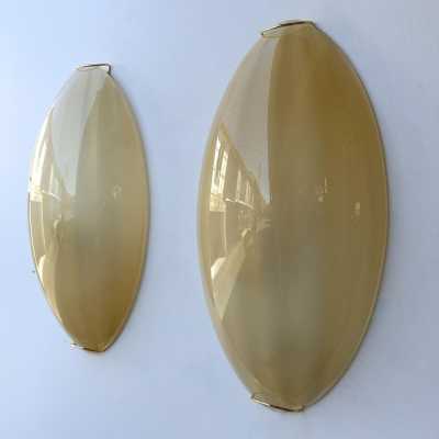 Yellow Murano glass wall sconces, Space Age style, Mid-Century Modern style, gold leaf and brass. Renowned manufacturers and designers: Barovier Toso, Fabbian, Venini, Veronese, La Murrina, Aldo Carlo Nason, Stilnovo, Joe Colombo, Arteluce, Arredoluce, Lumi, Luci, Rggiani, Sciolari, Werner Pantone, Luigi Colani, Raak, Angelo Lelii, Angelo Brotto, Esperia, Francesco Bocola, Superstudio, Enrico Tronconi, Mario Bellini, Harvey Guzzini, Luigi Massoni, Martinelli, Pierre Cardin, Fabio Lenci and Gio Po