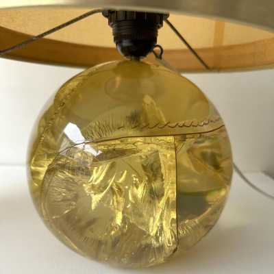 Pair of yellow fractal resin table or bedside lamps, Mid-Century Modern Space Age style, beautiful original shades with brass circle, from the 1970s by the artist François Godebski. Famous designers such as Pierre Giraudon, Marie Claude Fouquières.