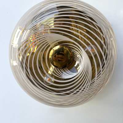 Pair of plastic lucite spiral brass wall or ceiling lights mid century modern, Italian design in the mood of Venini, Vistosi, Mazzega, Seguso, Carlo Aldo Nason, Poliarte, Esperia, Angelo Brotto, Stilnovo, Arteluce, Arredoluce, Artemide, Pierre Cardin, Lumi, Luci, Raak, Angelo Lelii, Francesco Bocola, Superstudio, Enrico Tronconi, Mario Bellini, Harvey Guzzini, Luigi Massoni, Martinelli, Fabio Lenci, Gio Ponti.
