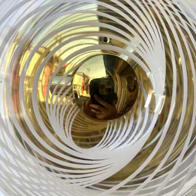 Pair of plastic lucite spiral brass wall or ceiling lights mid century modern, Italian design in the mood of Venini, Vistosi, Mazzega, Seguso, Carlo Aldo Nason, Poliarte, Esperia, Angelo Brotto, Stilnovo, Arteluce, Arredoluce, Artemide, Pierre Cardin, Lumi, Luci, Raak, Angelo Lelii, Francesco Bocola, Superstudio, Enrico Tronconi, Mario Bellini, Harvey Guzzini, Luigi Massoni, Martinelli, Fabio Lenci, Gio Ponti.