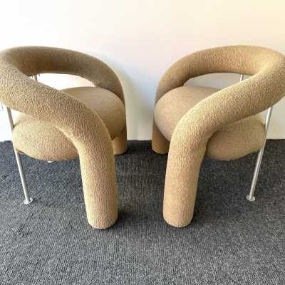 Pair of Mid-Century Modern Space Age Tube Chairs by Bartoli for publisher Rossi di Albizzate. New loopback fabric covering. In the style of Pierre Cardin, Gio Ponti, Gianfranco Frattini, Cassina, Osvaldo Borsani, Joe Colombo, Vico Magistretti, Ico Luisa Parisi, Mario Bellini, Tito Agnoli, Afra Tobia Carlo Scarpa, Luciano Frigerio, Sporiti, Marco Zanuso, Giulio Moscatelli, Formanova.