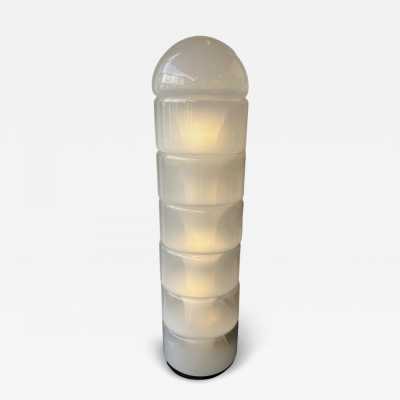 Mid-Century Modern Space Age Iconic white smoke in blown Murano glass Sfumato, brass-based floor lamp first edition model LT316 by Carlo Nason for the Mazzega factory. High model with 7 elements. Famous Italian design manufacturer like Reggiani, Sciolari, Francesco Buzzi Ceriani, Angelo Brotto for Esperia, Aldo Nason, Venini, Vistosi, La Murrina, Toni Zuccheri, Fontana Arte, Artemide, Arteluce, Arredoluce, Luigi Caccia Dominioni, Stilnovo, Stilux Milano.