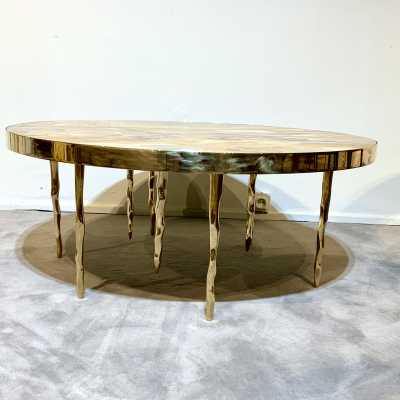 Round table