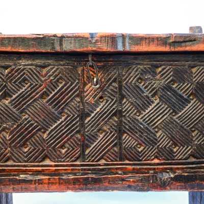 Costume chest (Kofa) – Afghanistan, early 19th century