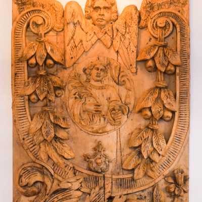 Large Religious Panel in Carved Wood – 17th Century