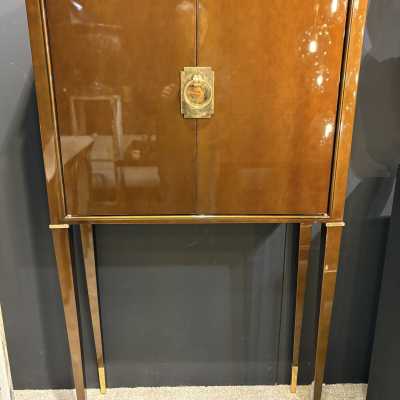 Meuble bar laqué