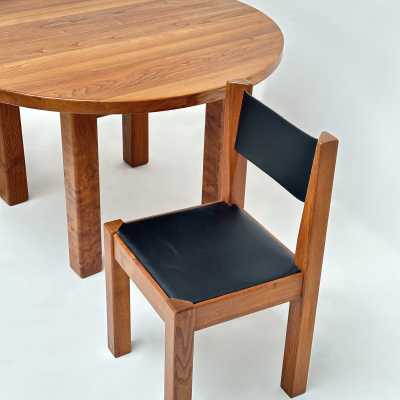 Round Dinner Table and its 4 Chairs in Solid Elm by Michel Milleret, Paris 1979