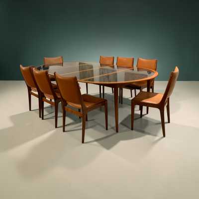 Extendable table