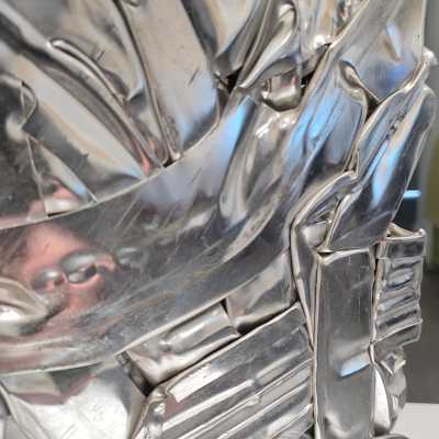 Caesar Compression of metal parts
