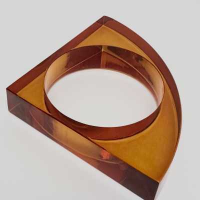 Sculptural Plexiglass Bangle by Isaky, Paris c.1980