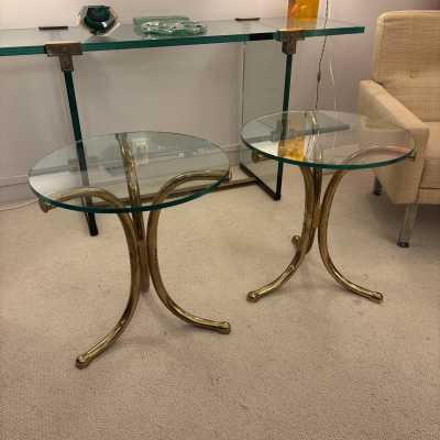 Paire de tables d’appoint
