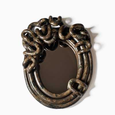Moiré brown-bronze glazed stoneware self-portrait médusé mirror by Clémentine Dupré, 2026.