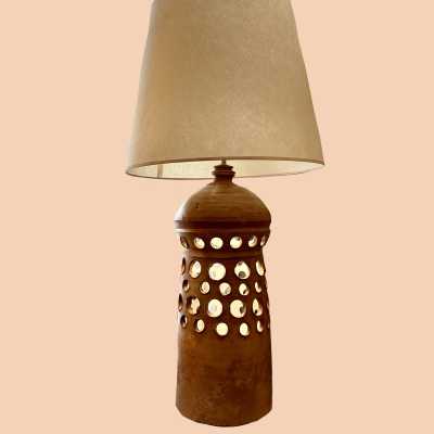 Openwork terracotta lamp