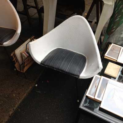 Paire de fauteuils anglais en papier tressé, édition Loom