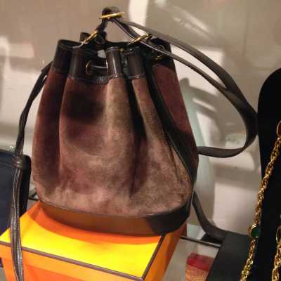 Petit sac bourse Hermès, en daim et cuir 