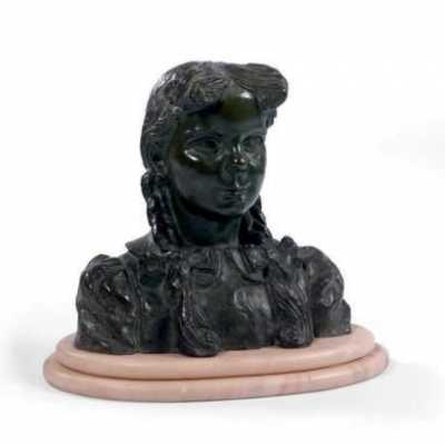 Buste de jeune fille, circa 1900