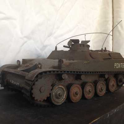 Maquette véhicule de transport de troupes, Base AMX 13, circa 1960
