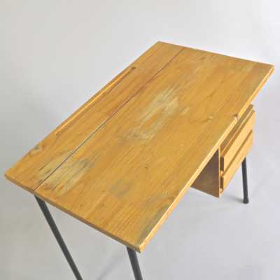 Bureau d’enfant