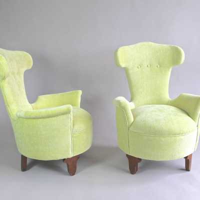 Paire de petits fauteuils italiens