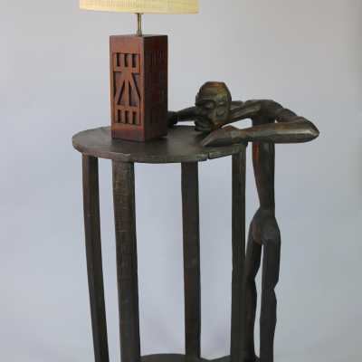 Lampe africaine en bois