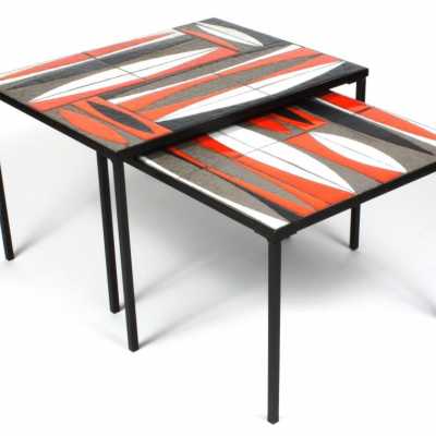 Tables gigognes de Roger Capron