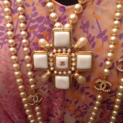 Collier Chanel