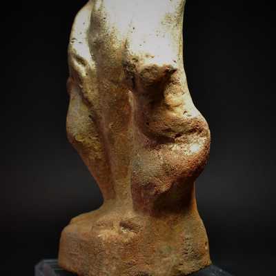 Statuette d’une Vénus anadyomène, IIème siècle avant notre ère