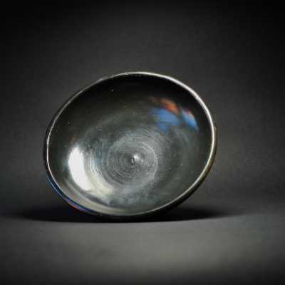 Kylix attique à vernis noir, Vème siècle avant notre ère