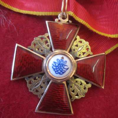 Belle Croix de l'Ordre de Sainte Anne de Russie en or, 2ème classe