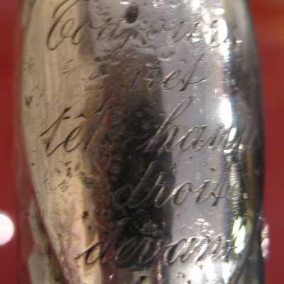 Canne ancienne pommeau en argent martelé, début XXème siècle