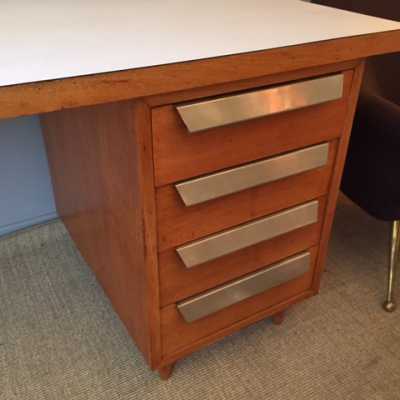 Bureau par Jose Espihno, 1957