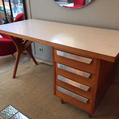 Bureau par Jose Espihno, 1957