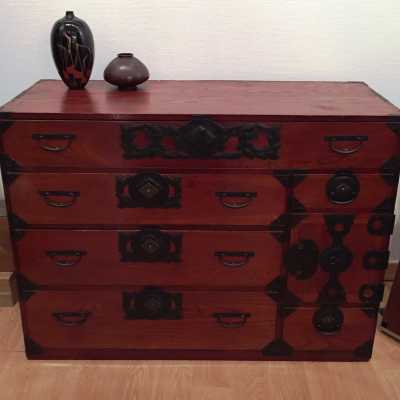 Commode japonaise ishodansu, ère Taisho (1910-1920)
