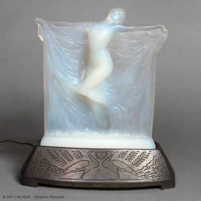 Statuette René Lalique, 1925