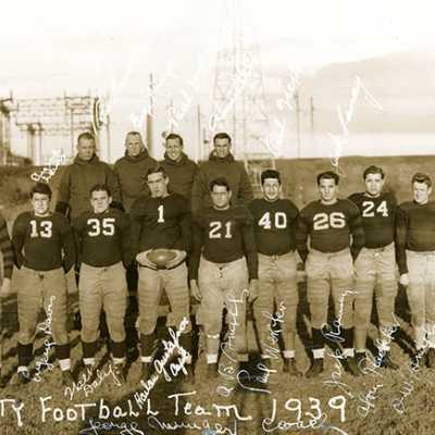 UNIVERSITY OF PENNSYLVANIA 1939 FOOTBALL TEAM