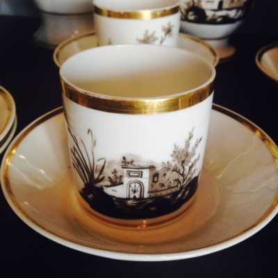 Elégant service à café en porcelaine de Paris, 1850