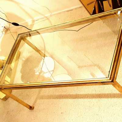 Paire de tables basses de la maison Ramsay en fer doré, XXème siècle