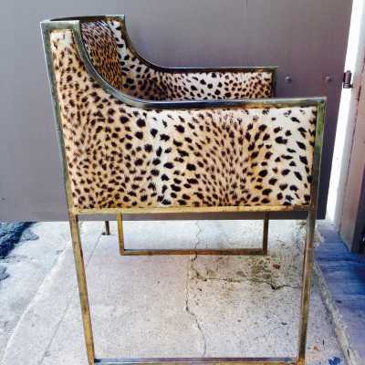 Paire de fauteuils en laiton nickelé circa 1960