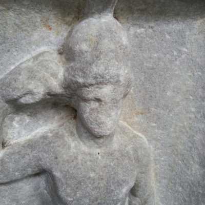 Fragment d'une stèle romaine, IIème siècle