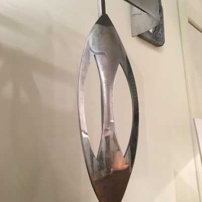 Lampe inox maison Charles, 1970