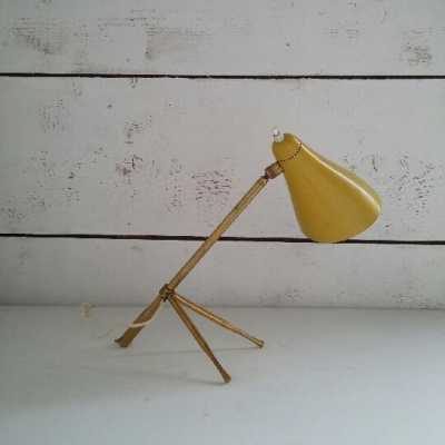 Petite lampe appelée lampe cocotte, circa 1950