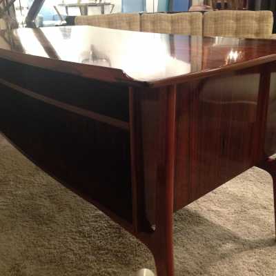 Bureau design danois des années 1960