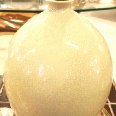 Lampe en céramique blanche circa 1940
