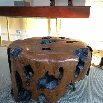 Table basse en ronce, XXème siècle