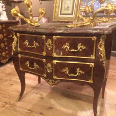 Commode XVIII