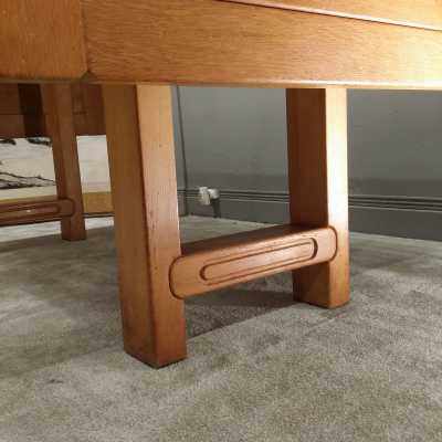 Table de Guilerme et Chambron, XXème siècle