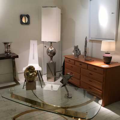 Table basse métal doré, et verre , circa 1970